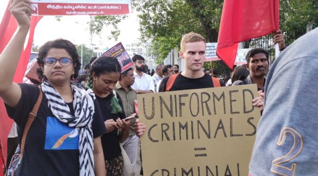 CAA Protests: नागरिकत्व सुधारणा कायद्याविरुद्ध आंदोलनात सहभाग घेतल्यामुळे जर्मन विद्यार्थ्याला सोडावा लागला भारत CAA Protests: नागरिकत्व सुधारणा कायद्याविरुद्ध आंदोलनात सहभाग घेतल्यामुळे जर्मन विद्यार्थ्याला सोडावा लागला भारत