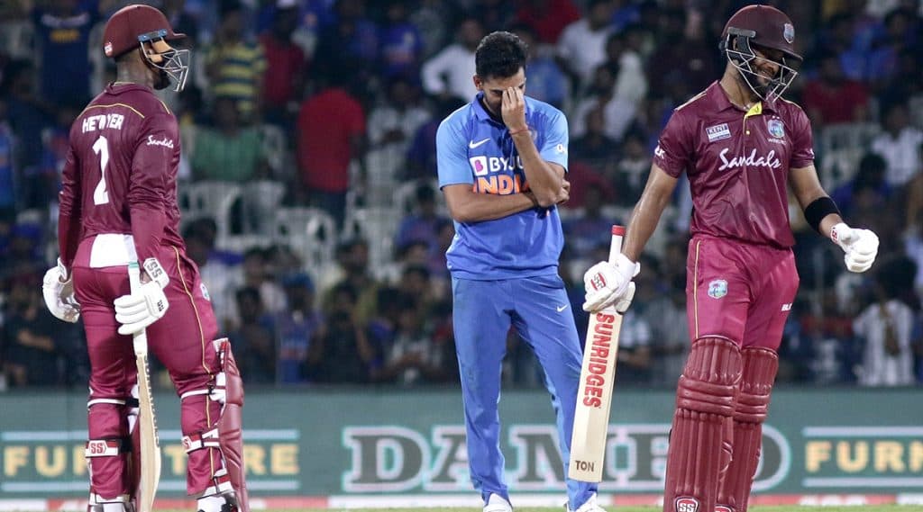 IND vs WI 2019: पहिल्या वनडे मॅचमधील धीम्या खेळीचा वेस्ट इंडिजला फटका, स्लो ओव्हर रेटसाठी ICC ने ठोकला 80 टक्के दंड IND vs WI 2019: पहिल्या वनडे मॅचमधील धीम्या खेळीचा वेस्ट इंडिजला फटका, स्लो ओव्हर रेटसाठी ICC ने ठोकला 80 टक्के दंड