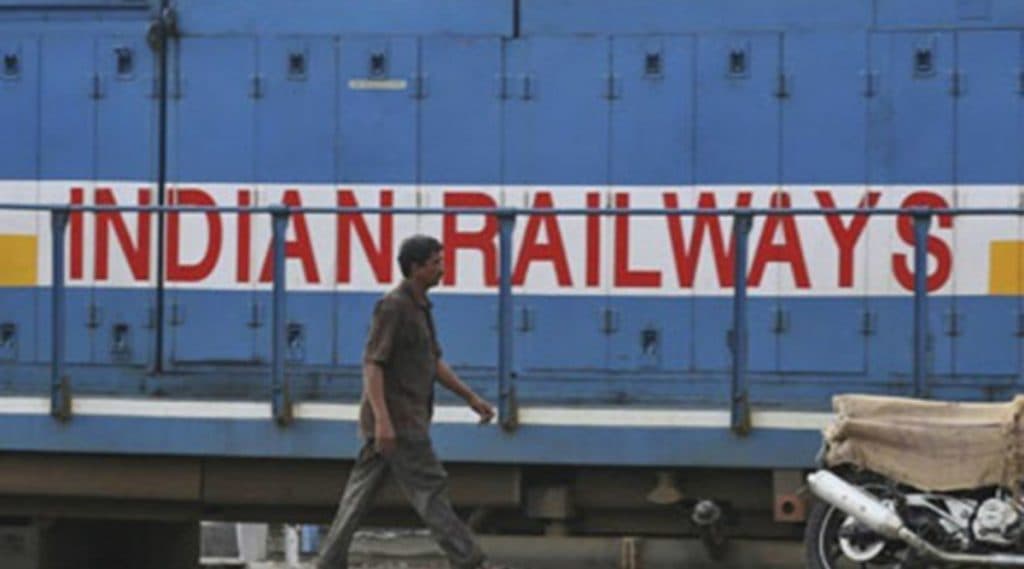 Central Railway Special Trains On Makar Sankranti 2020: मकरसंक्रांती निमित्ताने मध्य रेल्वे कडून चालवल्या जाणार 13-20 जानेवारी दरम्यान विशेष लोकल Central Railway Special Trains On Makar Sankranti 2020: मकरसंक्रांती निमित्ताने मध्य रेल्वे कडून चालवल्या जाणार 13-20 जानेवारी दरम्यान विशेष लोकल