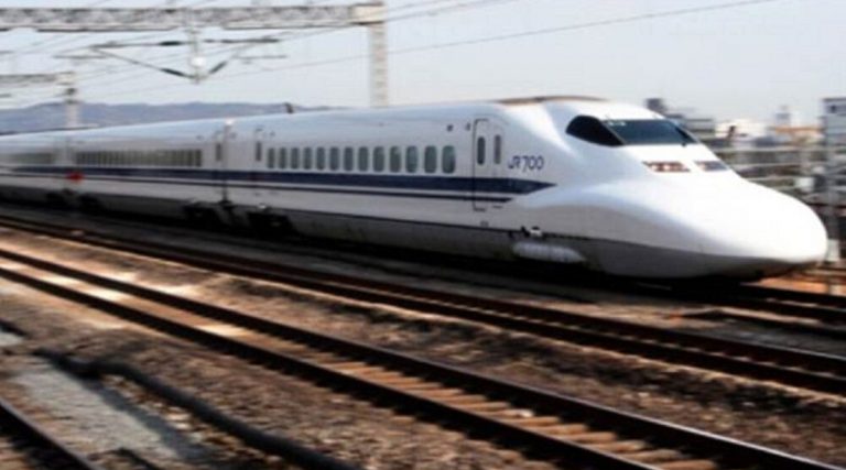 Bullet Train: बुलेट ट्रेनबाबत केंद्र सरकारची मोठी घोषणा, मुंबईतील भुमिगत स्टेशन संबंधित घेणार महत्वाचा निर्णय