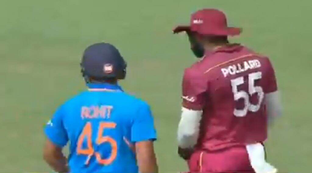 चेन्नई वनडे मॅचमध्ये किरोन पोलार्ड याने केली अशी हरकत की मैदानातच रोहित शर्मा याने म्हटले अपशब्द, पाहा Video चेन्नई वनडे मॅचमध्ये किरोन पोलार्ड याने केली अशी हरकत की मैदानातच रोहित शर्मा याने म्हटले अपशब्द, पाहा Video