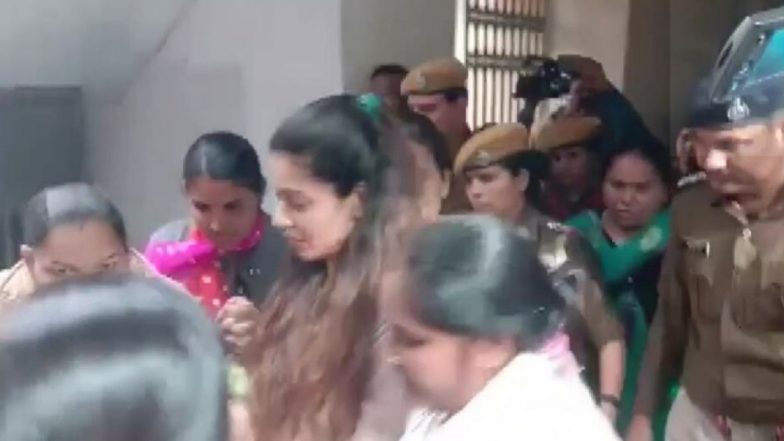 'पायल रोहतगी' ला जामीन नामंजूर, 'नेहरू' कुटुंबीयांबद्दलचे वक्तव्य भोवलं; बॉलिवूड सेलिब्रिटींनी दिला पाठिंबा