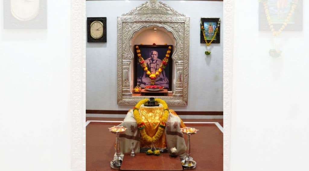 Gondavalekar Maharaj Punyatithi 2019: श्रीगोंदवलेकर महाराज पुण्यतिथी उत्सव 2019 यंदा 13 ते 21 डिसेंबर दरम्यान रंगणार, इथे पहा संपूर्ण वेळापत्रक Gondavalekar Maharaj Punyatithi 2019: श्रीगोंदवलेकर महाराज पुण्यतिथी उत्सव 2019 यंदा 13 ते 21 डिसेंबर दरम्यान रंगणार, इथे पहा संपूर्ण वेळापत्रक