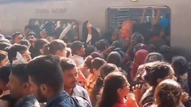 मुंबई: मध्य रेल्वेवरील AC Local चा पहिल्याच दिवशी खोळंबा; 25 मिनिटं उशिराने आल्याने नेरूळ स्थानकांत तोबा गर्दी (Watch Video)