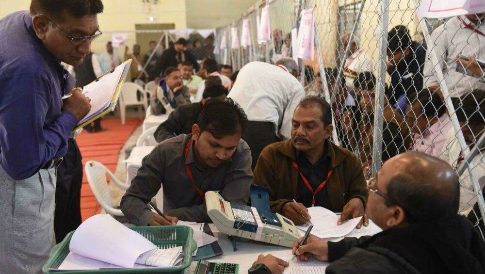 Maharashtra Civic Bypoll Results 2020: नाशिक, नागपूर, मालेगाव, मुंबई महानगरपालिकेच्या पोटनिवडणूकींचा निकाल इथे पहा लाईव्ह! Maharashtra Civic Bypoll Results 2020: नाशिक, नागपूर, मालेगाव, मुंबई महानगरपालिकेच्या पोटनिवडणूकींचा निकाल इथे पहा लाईव्ह!