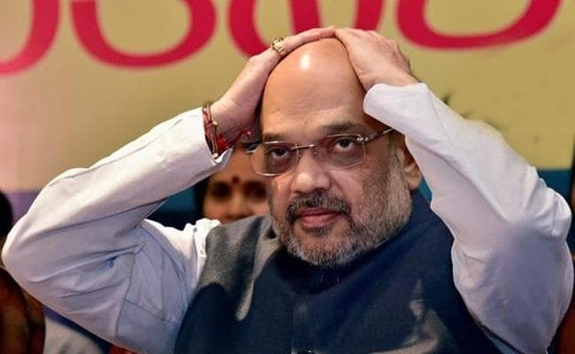 CAA अणि NRC बाबत अमित शाह यांना विरोध करण्यासाठी 1 लाख कार्यकर्ते उभारणार 35 किमी मानवी भिंत; काळ्या कपड्यात करणार BJP चा निषेध CAA अणि NRC बाबत अमित शाह यांना विरोध करण्यासाठी 1 लाख कार्यकर्ते उभारणार 35 किमी मानवी भिंत; काळ्या कपड्यात करणार BJP चा निषेध