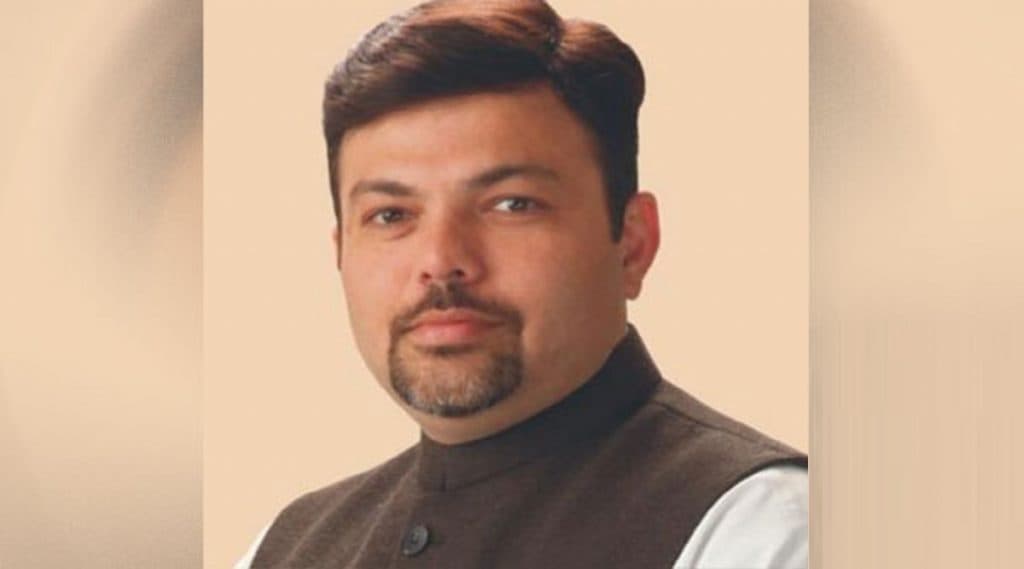 संघ विचारांशी बांधिलकी ठेवणाऱ्या सर्व कुलगुरुंची नियुक्ती रद्द करा: आशिष देशमख संघ विचारांशी बांधिलकी ठेवणाऱ्या सर्व कुलगुरुंची नियुक्ती रद्द करा: आशिष देशमख
