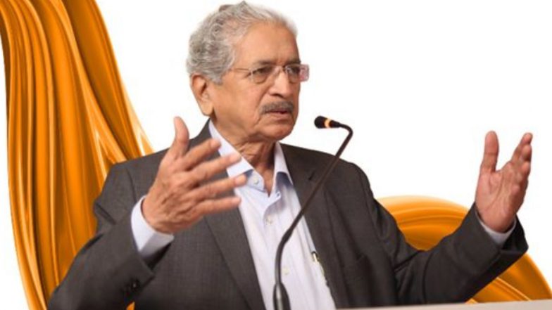 मराठी साहित्यिकांना कर्नाटकात बंदी; उद्योगमंत्री सुभाष देसाई यांनी त्याविरुद्ध घेतली 'अशी' भूमिका
