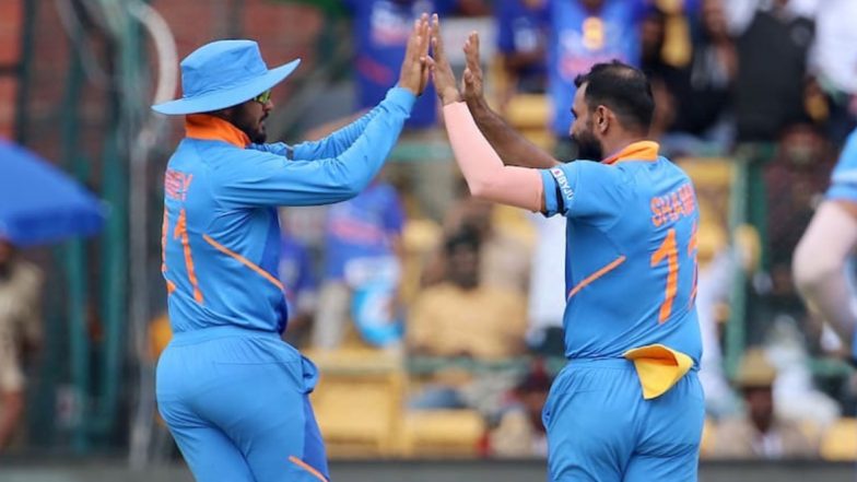 IND vs AUS 3rd ODI: ऑस्ट्रेलियाविरूद्ध बेंगळुरू वनडे सामन्यात टीम इंडियाने घातले ब्लॅक बँड, जाणून घ्या कारण