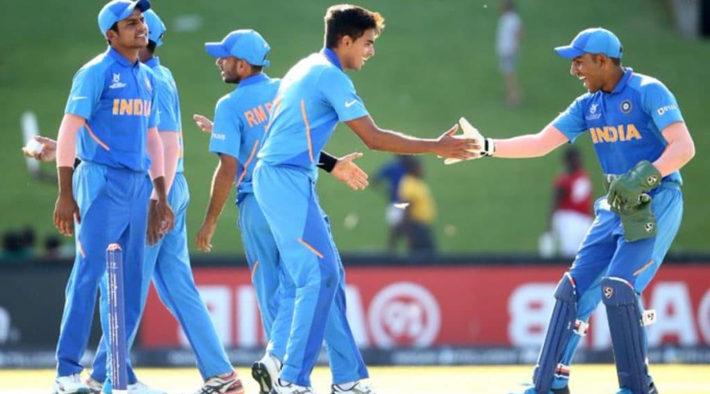 IND vs SL U19 World Cup 2020: भारत अंडर-19 संघाची विश्वचषकात विजयी सलामी, पहिल्या सामन्यात श्रीलंकेला 90 धावांनी केले पराभूत IND vs SL U19 World Cup 2020: भारत अंडर-19 संघाची विश्वचषकात विजयी सलामी, पहिल्या सामन्यात श्रीलंकेला 90 धावांनी केले पराभूत