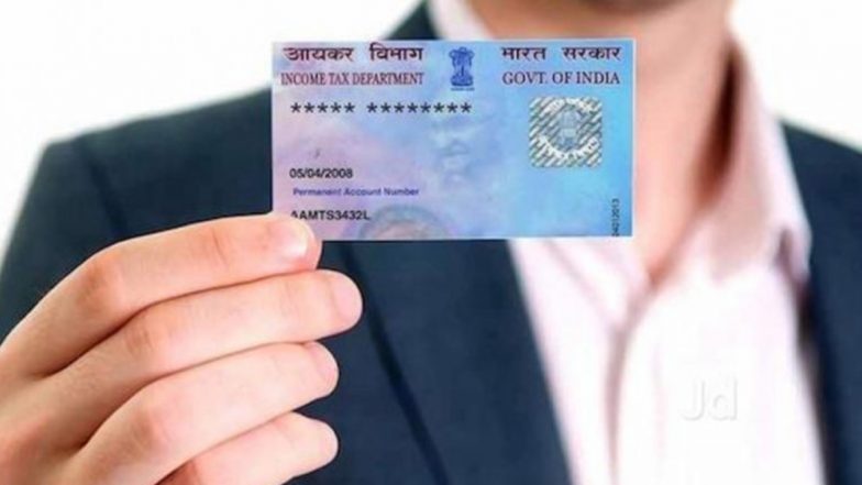 पॅन कार्ड हरवले आहे? Duplicate PAN Card मिळविण्यासाठी Online किंवा Offline असे करा अर्ज