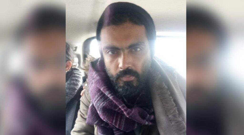 JNU चा माजी विद्यार्थी शरजील इमामला बिहारच्या जहानाबाद येथून अटक; काही दिवसांपासून होता फरार, 4 राज्यांत देशद्रोहाचा गुन्हा दाखल JNU चा माजी विद्यार्थी शरजील इमामला बिहारच्या जहानाबाद येथून अटक; काही दिवसांपासून होता फरार, 4 राज्यांत देशद्रोहाचा गुन्हा दाखल