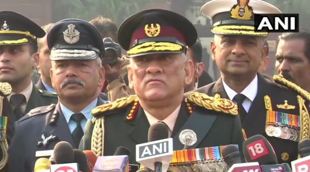 जनरल बिपीन रावत CDS च्या नव्या गणवेशात पोहचले National War Memorial वर; लष्कराकडून गार्ड ऑफ ऑनर! जनरल बिपीन रावत CDS च्या नव्या गणवेशात पोहचले National War Memorial वर; लष्कराकडून गार्ड ऑफ ऑनर!