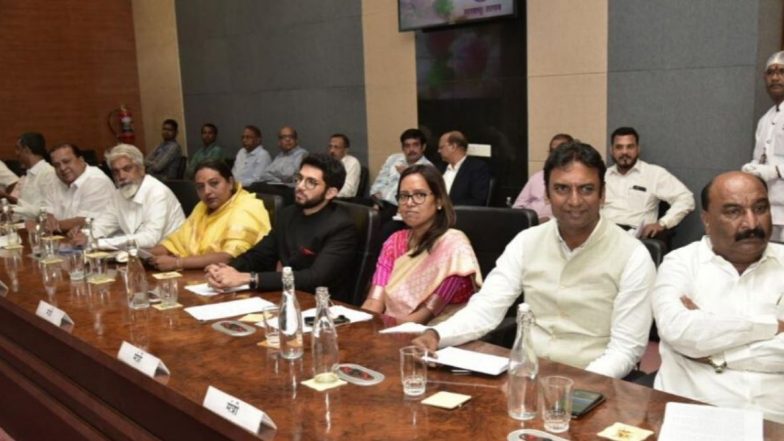 महाविकास आघाडी सरकारच्या खातेवाटपा पूर्वी सरकारी बंगल्यांचे वाटप जाहीर; पहा आदित्य ठाकरे ते आदिती तटकरे यांना कुठे मिळाले निवासस्थान?