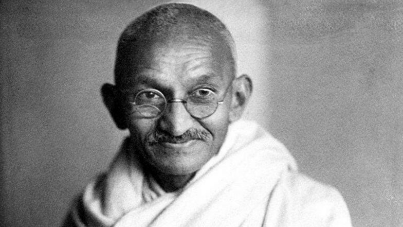 महात्मा गांधी यांच्या स्मरणार्थ UK मध्ये विशेष कॉईन बनवण्याबाबत विचार सुरू