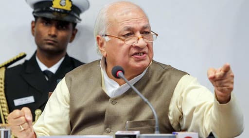 CAA प्रकरणात केरळचे राज्यपाल आरिफ मोहम्मद खान संतापले; म्हणाले, 'मी सरकारचा रबर स्टॅंप नाही' CAA प्रकरणात केरळचे राज्यपाल आरिफ मोहम्मद खान संतापले; म्हणाले, 'मी सरकारचा रबर स्टॅंप नाही'