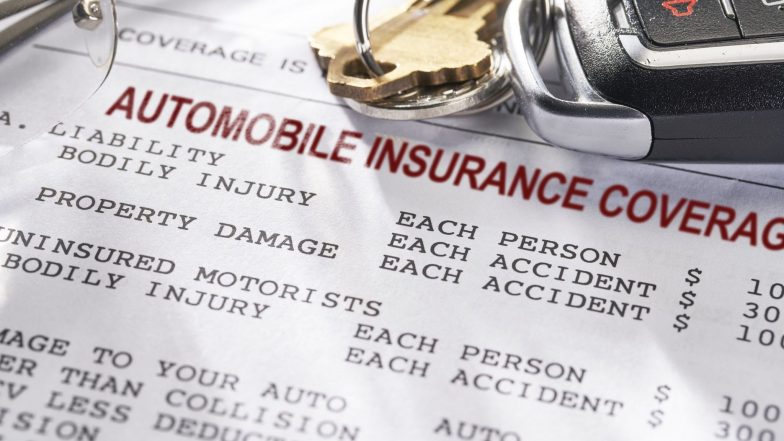 बाइक आणि स्कूटरचा Insurance काढण्यापूर्वी 'या' गोष्टी जरुर लक्षात ठेवा अन्यथा होईल नुकसान