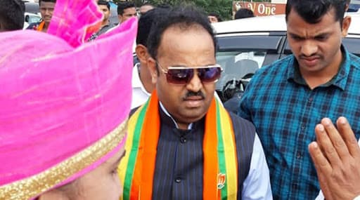 भाजप नेते संजय काकडे यांचा राष्ट्रवादी काँग्रेसमध्ये प्रवेश? शरद पवार यांच्याकडून निमंत्रण असल्याची माहिती भाजप नेते संजय काकडे यांचा राष्ट्रवादी काँग्रेसमध्ये प्रवेश? शरद पवार यांच्याकडून निमंत्रण असल्याची माहिती