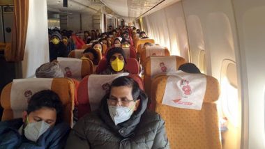 Coronavirus: वुहान शहरातून एअर इंडियाच्या दुसऱ्या विमानातून 323 भारतीय दिल्लीमध्ये दाखल