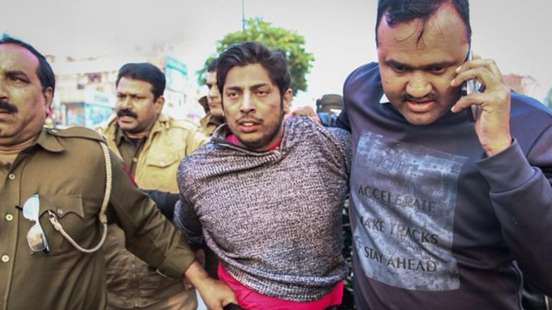 दिल्ली: देश मे सिर्फ हिंदू की चलेगी! शाहीनबाग मध्ये गोळीबार करणाऱ्या कपिल गुज्जर याचे अटकेनंतर वादग्रस्त विधान (Watch Video)