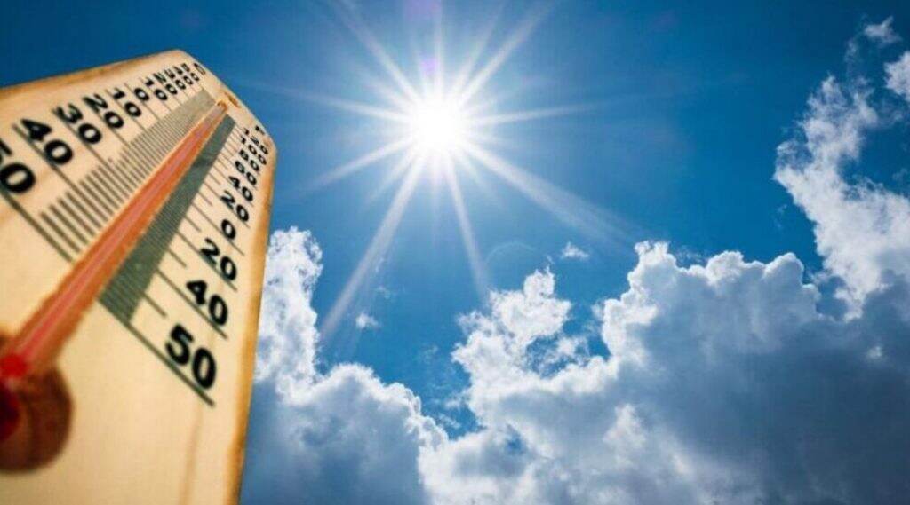 मुंबई मध्ये तापमान 38.1 अंशावर, मागील 10 वर्षातील फेब्रुवारी महिन्यातील तिसर्या सर्वाधिक कमाल तापमानाची नोंद मुंबई मध्ये तापमान 38.1 अंशावर, मागील 10 वर्षातील फेब्रुवारी महिन्यातील तिसर्या सर्वाधिक कमाल तापमानाची नोंद