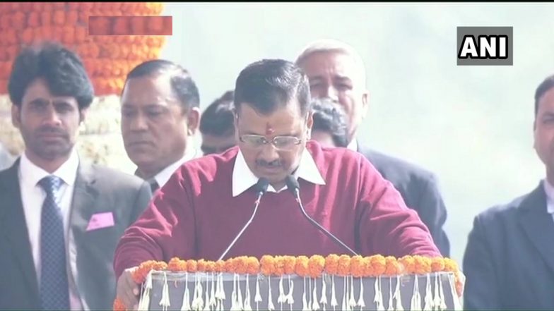 Arvind Kejriwal Swearing-In Ceremony: अरविंद केजरीवाल यांनी दिल्लीचे मुख्यमंत्री म्हणून घेतली शपथ; भाषण करत 'हम होंगे कामयाब' गाणेही गायले
