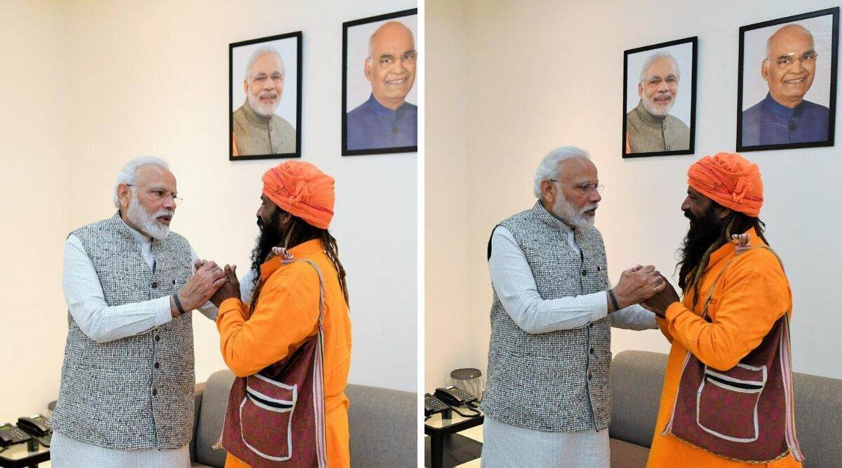 वाराणसी: पंतप्रधान नरेंद्र मोदी यांनी घेतली लेकीच्या लग्नाचे आमंत्रण धाडणाऱ्या रिक्षा चालकाची भेट