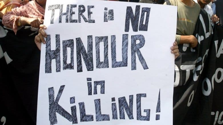 Honour Killing: गोत्राबाहेर लग्न केल्याने आई वडिलांनीच गळा दाबून केली मुलीची हत्या; कुटुंबातील इतर सदस्यांनी दिली साथ Honour Killing: गोत्राबाहेर लग्न केल्याने आई वडिलांनीच गळा दाबून केली मुलीची हत्या; कुटुंबातील इतर सदस्यांनी दिली साथ