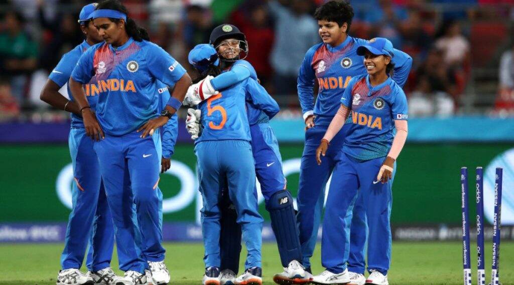 INDW vs SLW, Women's T20 World Cup Live Streaming: भारत विरुद्ध श्रीलंका महिला टी-20 वर्ल्ड कप लाईव्ह सामना आणि स्कोर पहा Star Sports वर INDW vs SLW, Women's T20 World Cup Live Streaming: भारत विरुद्ध श्रीलंका महिला टी-20 वर्ल्ड कप लाईव्ह सामना आणि स्कोर पहा Star Sports वर