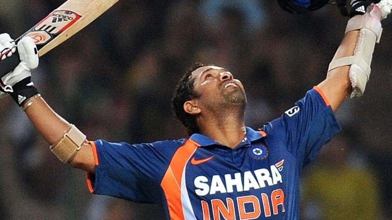 सचिन तेंडुलकर याने आजच्या दिवशी 10 वर्षांपूर्वी बॅटने केला होता कहर; वनडे इतिहासातील ठोकले पहिले दुहेरी शतक, पाहा तो ऐतिहासिक क्षण (Video)
