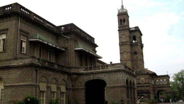 Savitribai Phule Pune University च्या पदवी अंतिम वर्षाच्या परीक्षा प्रश्नावलीत PoK चा आक्षेपार्ह उल्लेख, चूक लक्षात येताच पुणे विद्यापीठाकडून माफी मागत संबंधित विभागाकडून स्पष्टीकरण मागवल्याची माहिती Savitribai Phule Pune University च्या पदवी अंतिम वर्षाच्या परीक्षा प्रश्नावलीत PoK चा आक्षेपार्ह उल्लेख, चूक लक्षात येताच पुणे विद्यापीठाकडून माफी मागत संबंधित विभागाकडून स्पष्टीकरण मागवल्याची माहिती