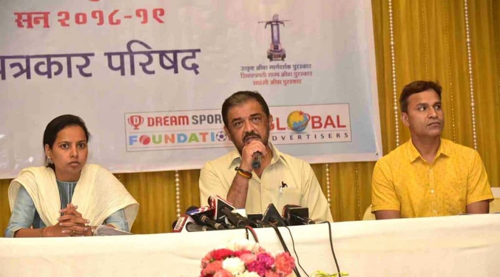 शासनाकडून शिवछत्रपती राज्य क्रीडा पुरस्कारांची घोषणा; पंढरीनाथ तथा अण्णासाहेब तुकाराम पठारे यांना शिवछत्रपती जीवन गौरव पुरस्कार जाहीर शासनाकडून शिवछत्रपती राज्य क्रीडा पुरस्कारांची घोषणा; पंढरीनाथ तथा अण्णासाहेब तुकाराम पठारे यांना शिवछत्रपती जीवन गौरव पुरस्कार जाहीर