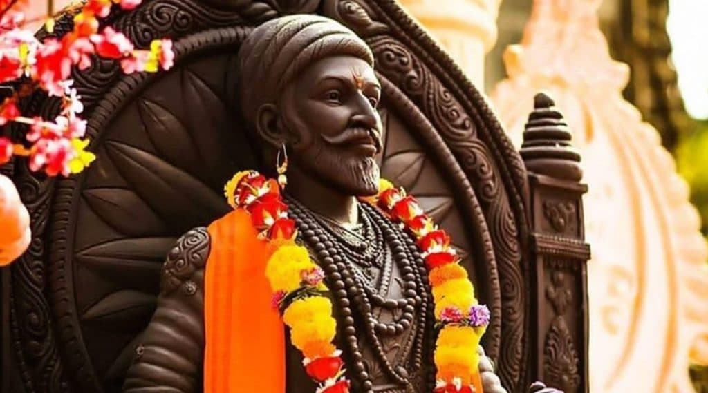Shivrajyabhishek Sohala 2020: छत्रपती शिवाजी महाराजांची महती सांगणारे '5' सिनेमे! Shivrajyabhishek Sohala 2020: छत्रपती शिवाजी महाराजांची महती सांगणारे '5' सिनेमे!