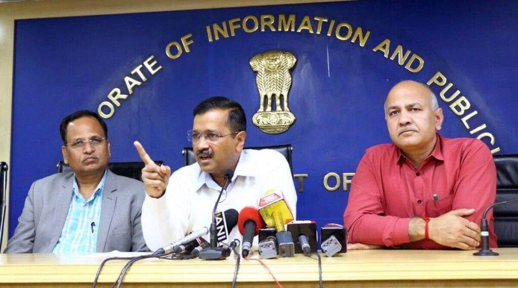 दिल्ली हिंसाचार: केजरीवाल सरकार मृतांच्या परिवाराला 10 लाख रुपये तर जखमींना मोफत उपचार देणार दिल्ली हिंसाचार: केजरीवाल सरकार मृतांच्या परिवाराला 10 लाख रुपये तर जखमींना मोफत उपचार देणार