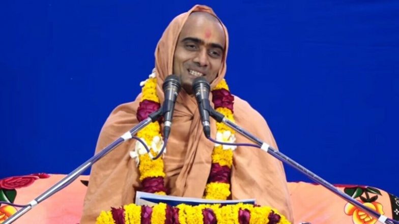 'स्त्रीने मासिक पाळीत स्वयंपाक केल्यास तिला कुत्री म्हणून पुनर्जन्म मिळेल'; स्वामी कृष्ण स्वरूप यांचे वादग्रस्त विधान