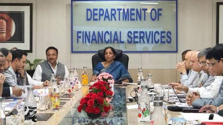 Fact Check: कोरोना व्हायरसमुळे आर्थिक वर्षे 1 जुलै 2020 पासून सुरु होणार? व्हायरल होत असलेल्या मेसेजवर अर्थ मंत्रालयाने दिले स्पष्टीकरण
