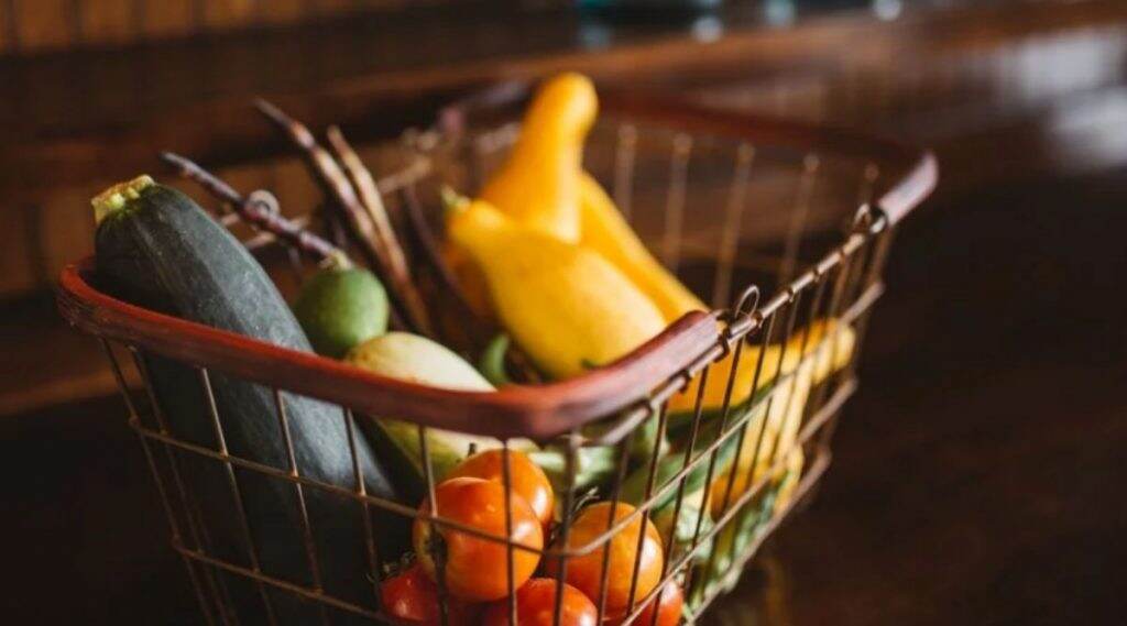 Big Bazaar Doorstep Delivery Services: किराणामाल, दूध, भाजीपाला घरपोच देण्यासाठी बिग बाजार सज्ज; मुंबई सह महाराष्ट्र राज्यात इथे मिळणार सेवा Big Bazaar Doorstep Delivery Services: किराणामाल, दूध, भाजीपाला घरपोच देण्यासाठी बिग बाजार सज्ज; मुंबई सह महाराष्ट्र राज्यात इथे मिळणार सेवा