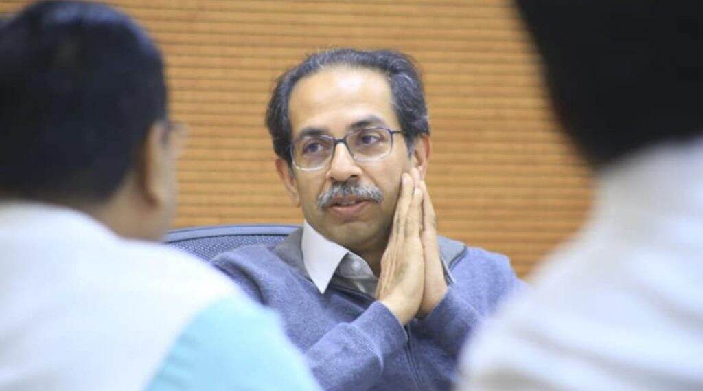 Coronavirus: मुख्यमंत्री उद्धव बाळासाहेब ठाकरे सोशल मीडियावर सुपर हिट; निर्णयक्षमता, प्रशासनावरील पकड यावर होतीय चर्चा Coronavirus: मुख्यमंत्री उद्धव बाळासाहेब ठाकरे सोशल मीडियावर सुपर हिट; निर्णयक्षमता, प्रशासनावरील पकड यावर होतीय चर्चा