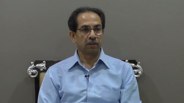 COVID-19 च्या पार्श्वभूमीवर शिर्डी साई संस्थान आणि सिद्धीविनायक मंदिराने केलेल्या मदतीबद्दल मुख्यमंत्र्यांनी मानले आभार