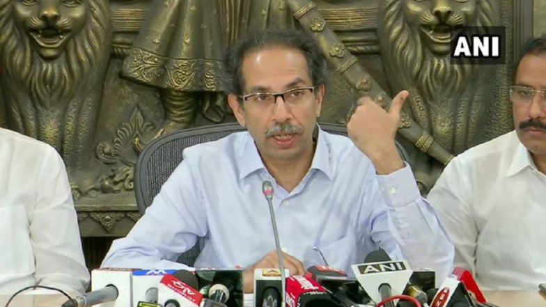 रोजगार हमी योजनेंतर्गत श्रमिकांना कामाची उपलब्धता करून देण्यासाठी मुख्यमंत्री उद्धव ठाकरे यांच्या जिल्हाधिकाऱ्यांना सुचना