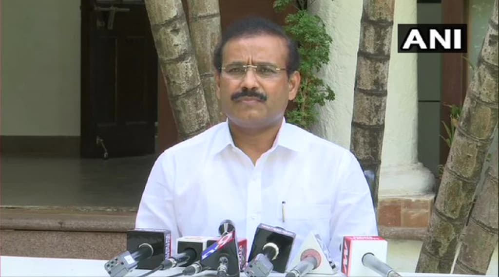 Coronavirus Update: महाराष्ट्रातील नागरिकांना मोठा दिलासा; राज्यात आज एकूण 350 रुग्ण कोरोनामुक्त Coronavirus Update: महाराष्ट्रातील नागरिकांना मोठा दिलासा; राज्यात आज एकूण 350 रुग्ण कोरोनामुक्त