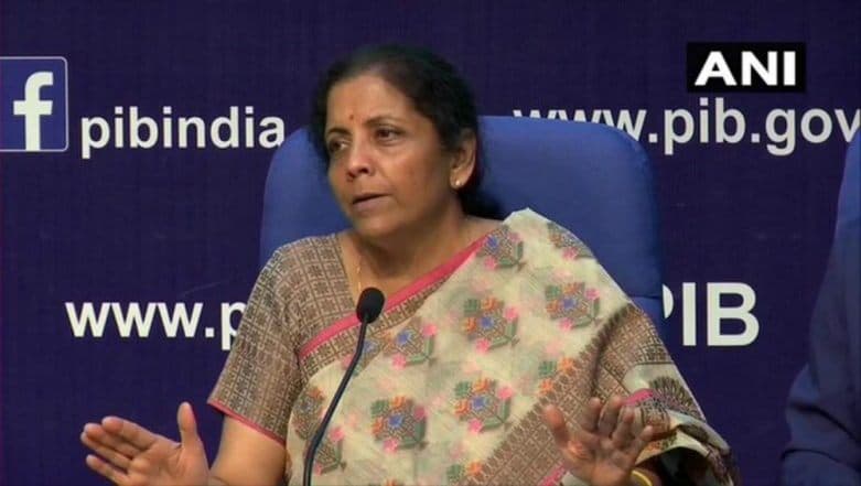 Banking क्षेत्रातील मोठी बातमी; PNB सह 10 बँकांच्या विलीनीकरणाला मंजुरी, 1 एप्रिलपासून नव्या बँका अस्तित्वात येण्याची शक्यता Banking क्षेत्रातील मोठी बातमी; PNB सह 10 बँकांच्या विलीनीकरणाला मंजुरी, 1 एप्रिलपासून नव्या बँका अस्तित्वात येण्याची शक्यता