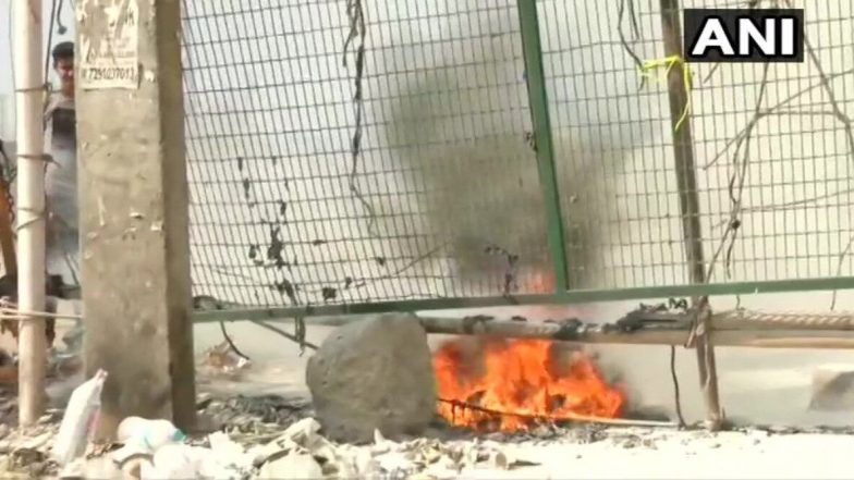 Shaheen Bagh Protest: जनता कर्फ्यू दरम्यान शाहीन बागेत पेट्रोल बॉम्ब फेकल्याचा आरोप; पोलिसांचा तपास सुरु