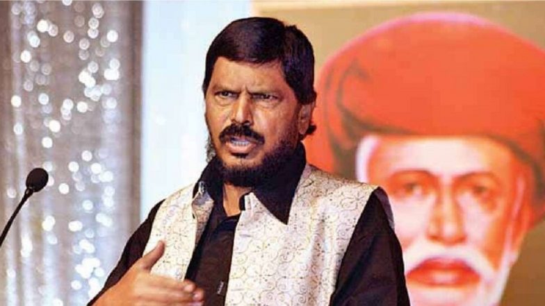 'कोरोना ये...' असं म्हणू का? Go Corona व्हिडिओवरुन टीका करणाऱ्यांना रामदास आठवले यांचा संतप्त सवाल