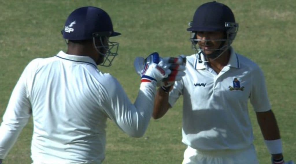Ranji Trophy 2020 Final: सौराष्ट्रचे पहिले रणजी ट्रॉफीचे जेतेपद निश्चित, बंगालला चमत्काराच्या आशा Ranji Trophy 2020 Final: सौराष्ट्रचे पहिले रणजी ट्रॉफीचे जेतेपद निश्चित, बंगालला चमत्काराच्या आशा