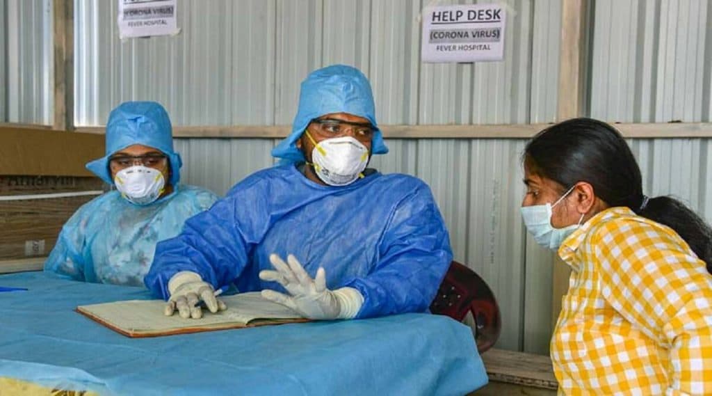 Coronavirus In Maharashtra: महाराष्ट्रात 5 नवे कोरोना बाधित; 112 जण COVID 19 पॉझिटिव्ह Coronavirus In Maharashtra: महाराष्ट्रात 5 नवे कोरोना बाधित; 112 जण COVID 19 पॉझिटिव्ह