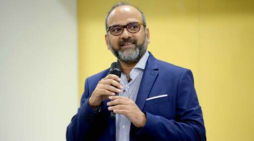 बीएमडब्ल्यू इंडियाचे सीईओ रुद्रतेज सिंह यांचे हृदयविकाराच्या झटक्याने निधन; वयाच्या 46 वर्षी घेतला अखेरचा श्वास बीएमडब्ल्यू इंडियाचे सीईओ रुद्रतेज सिंह यांचे हृदयविकाराच्या झटक्याने निधन; वयाच्या 46 वर्षी घेतला अखेरचा श्वास