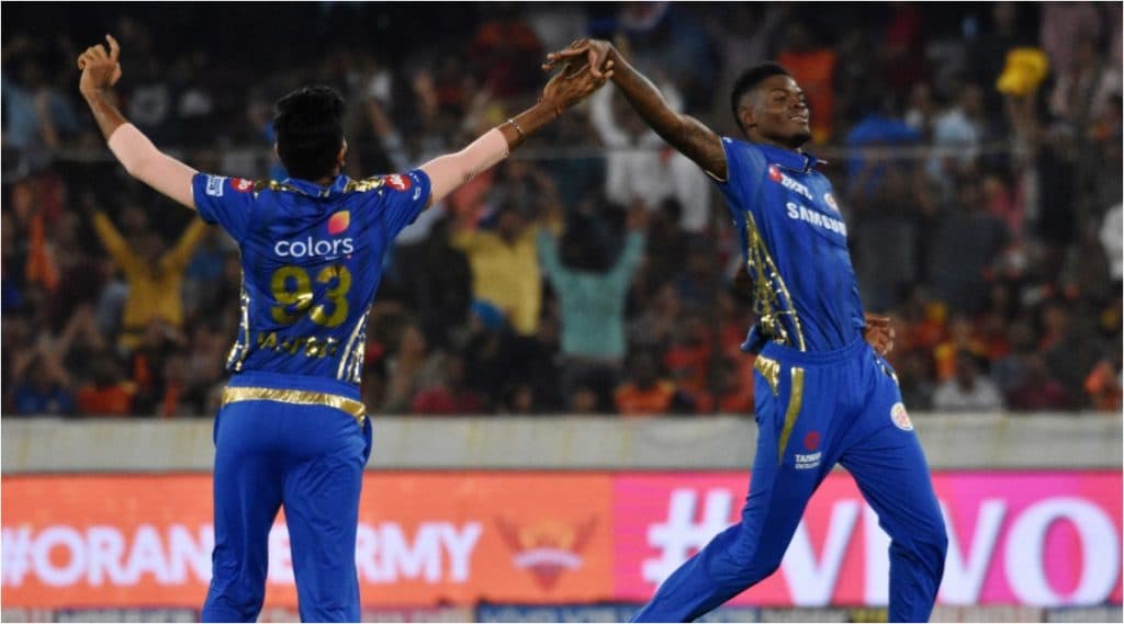 IPL 2020 Update: आयपीएलमध्ये मोठा नियम; प्रत्येक 5 व्या दिवशी खेळाडूंची होणार कोरोना व्हायरसटेस्ट, परिवाराने बायो-बबलचे उल्लंघन केल्यास 7 दिवस ठेवणार क्वारंटाइन IPL 2020 Update: आयपीएलमध्ये मोठा नियम; प्रत्येक 5 व्या दिवशी खेळाडूंची होणार कोरोना व्हायरसटेस्ट, परिवाराने बायो-बबलचे उल्लंघन केल्यास 7 दिवस ठेवणार क्वारंटाइन