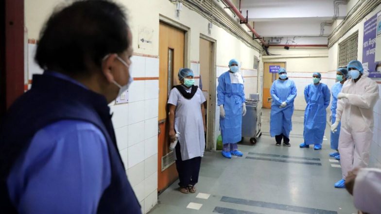 Coronavirus: तबलीगी जमातीच्या लोकांचा किळसवाणा प्रकार; क्वॉरंटाइन सेंटरमधील खोलीबाहेर केली विष्ठा, FIR दाखल