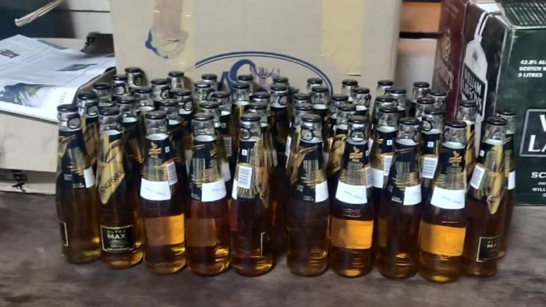कर्नाटक येथे तब्बल 1.25 लाखांची अवैध दारु बाळगल्याप्रकणी दोन जणांना अटक